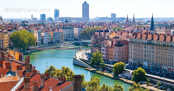 Appartement à LYON-9E