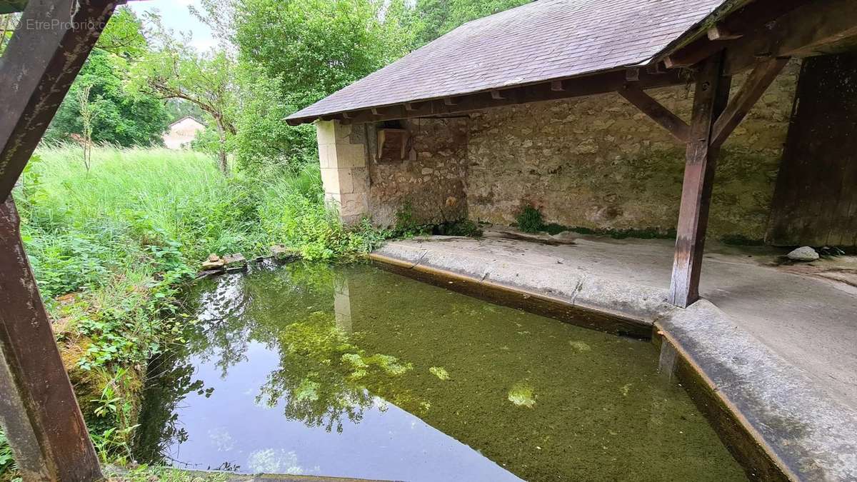 Maison à AZAY-LE-RIDEAU