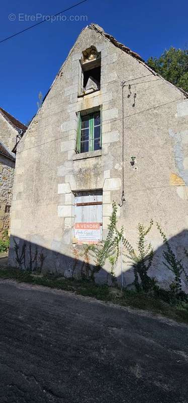 Maison à AZAY-LE-RIDEAU