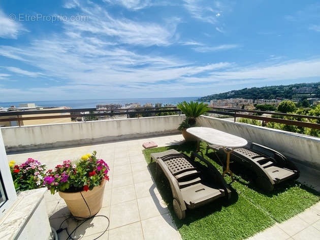 Appartement à ROQUEBRUNE-CAP-MARTIN