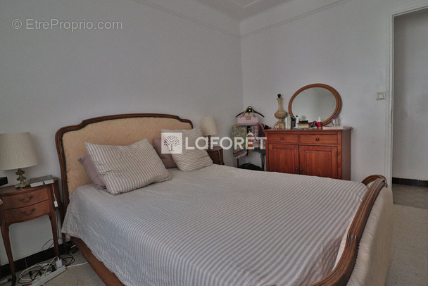 Appartement à MARSEILLE-3E