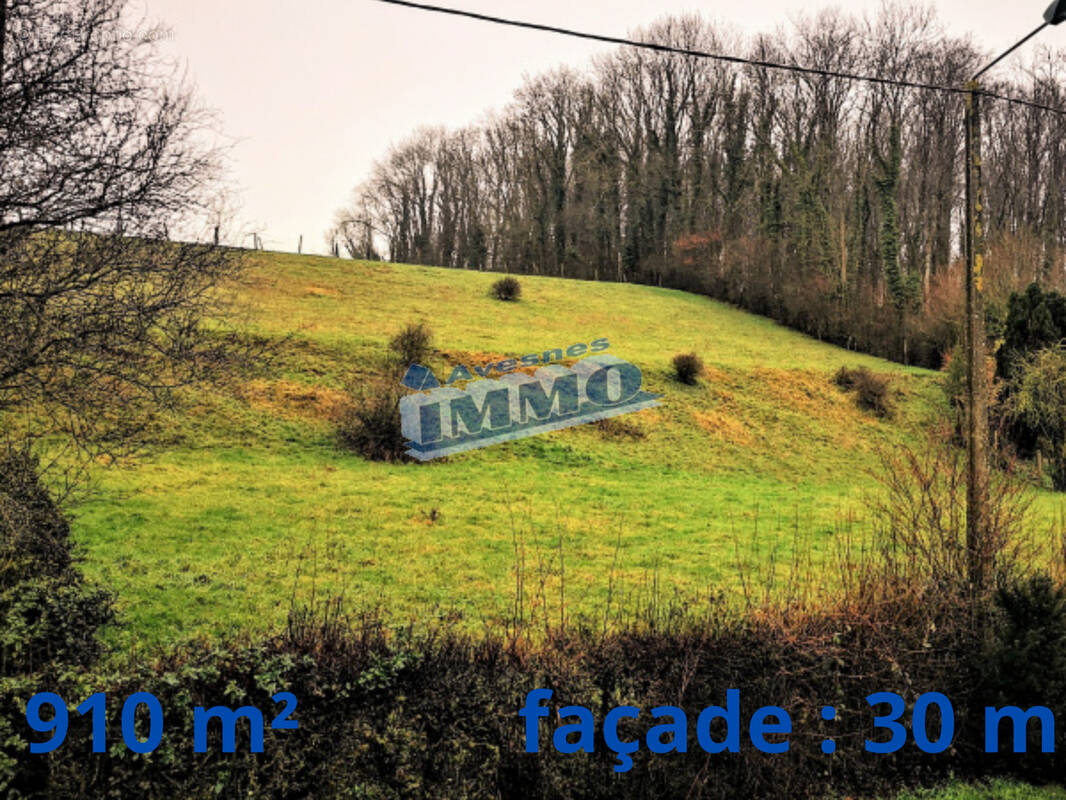 Terrain à SAINT-POL-SUR-TERNOISE