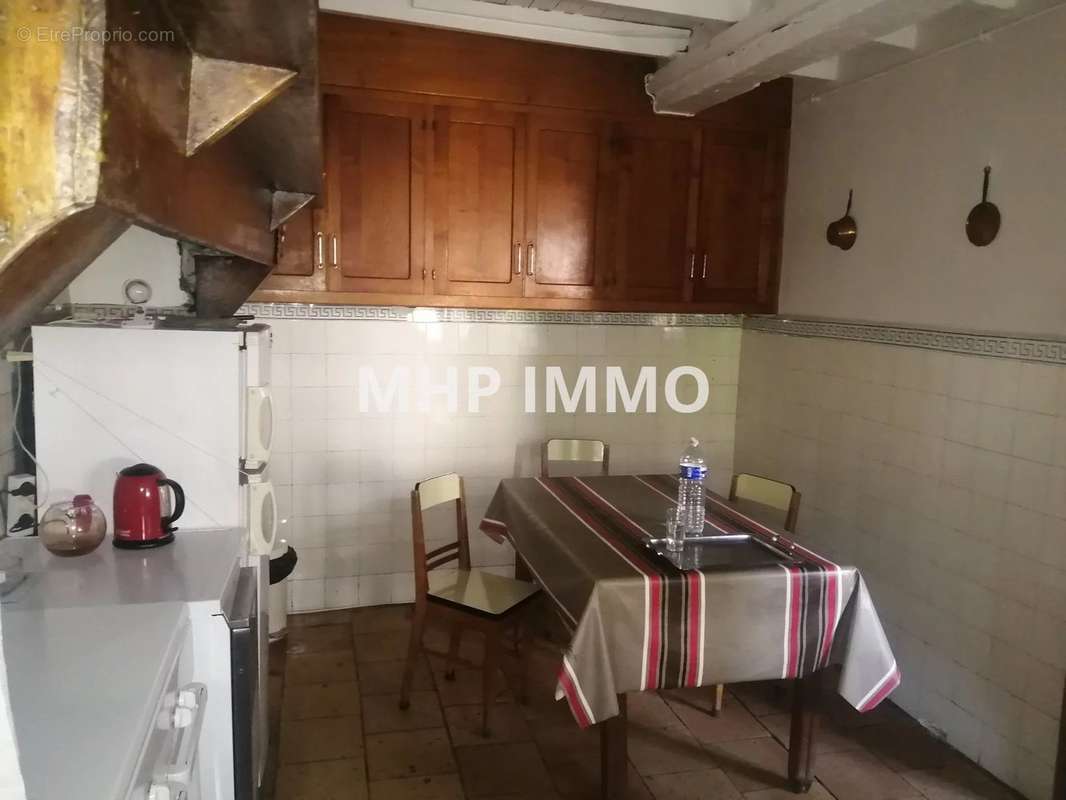 Appartement à CAHUZAC-SUR-VERE