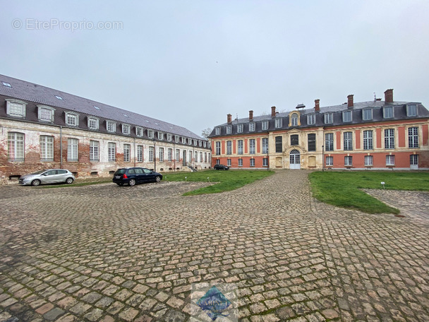 Appartement à ABBEVILLE