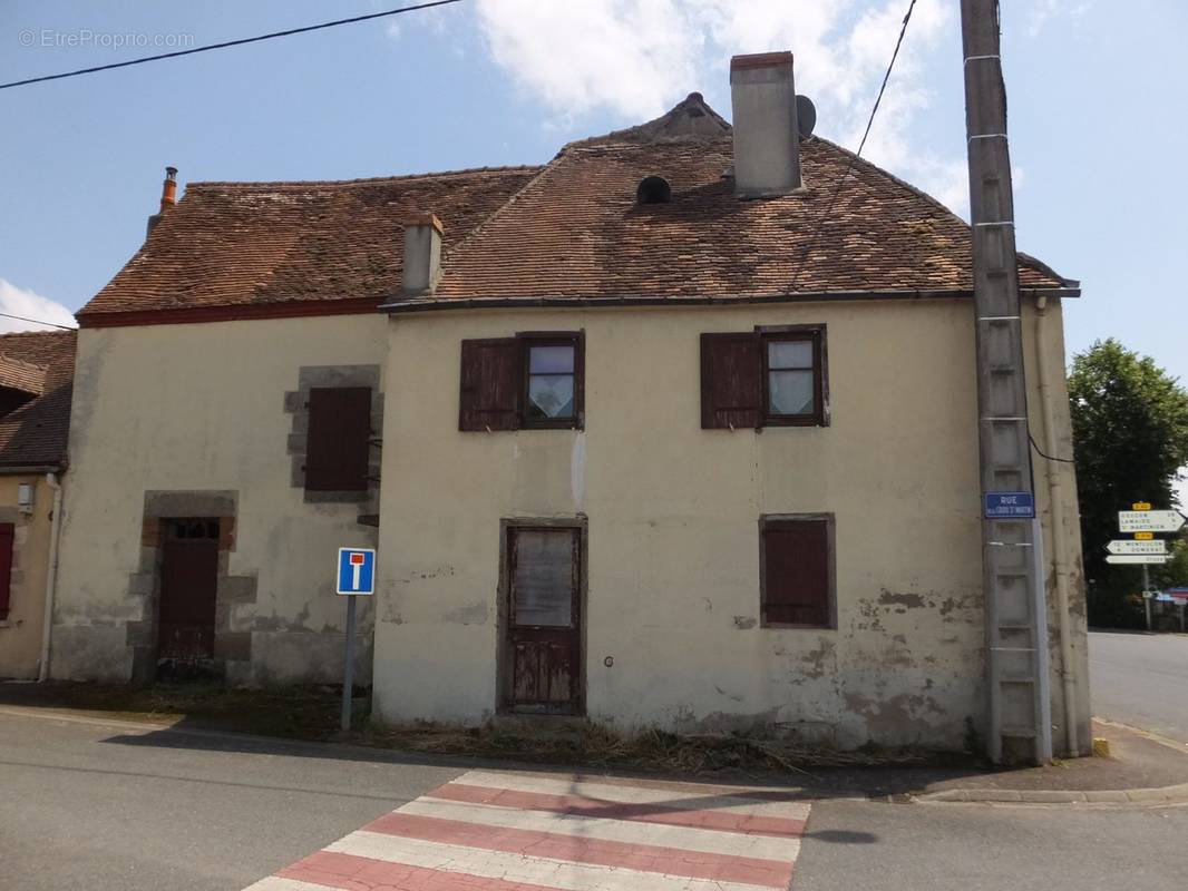 Maison à HURIEL