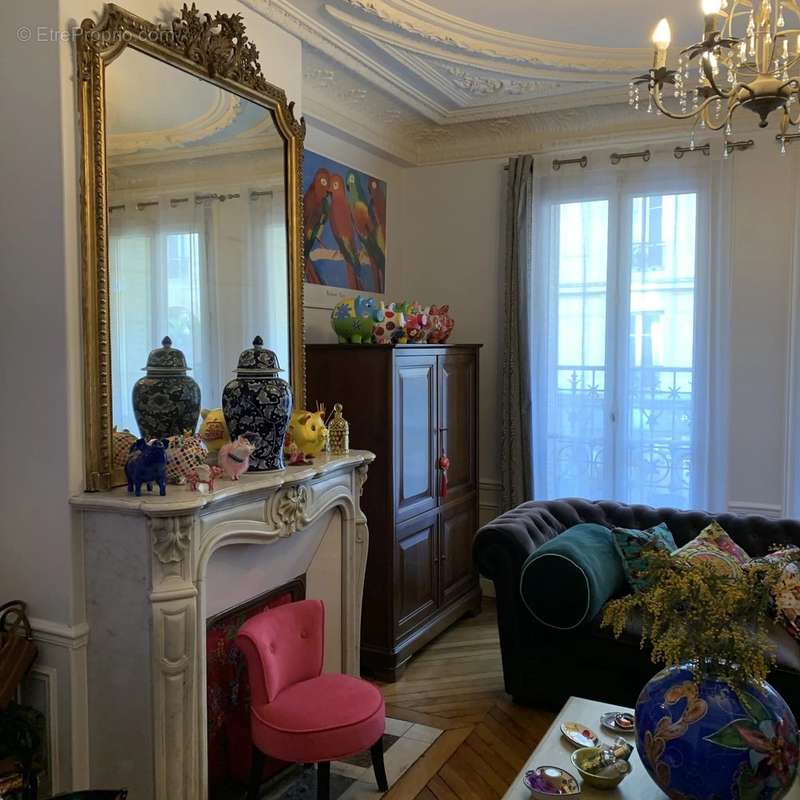 Appartement à PARIS-12E