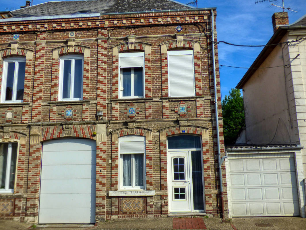 Maison à VIGNACOURT