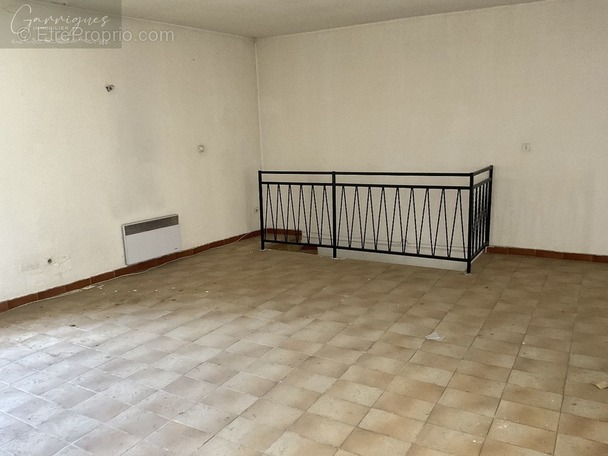 Appartement à BERNIS