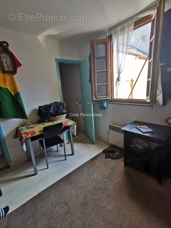 Appartement à AUBERVILLIERS