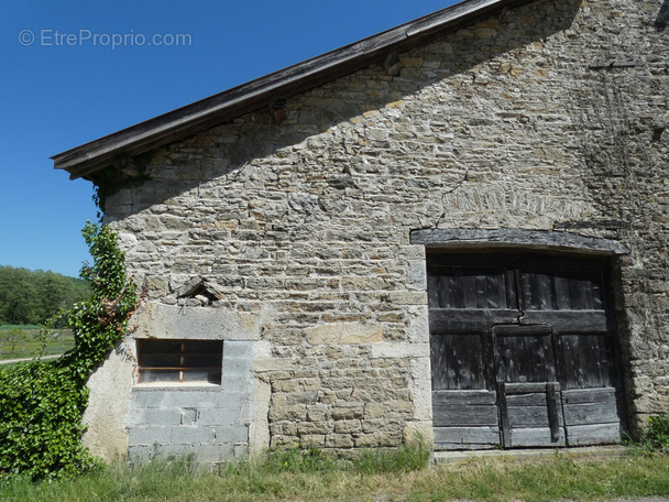 Maison à PUGIEU