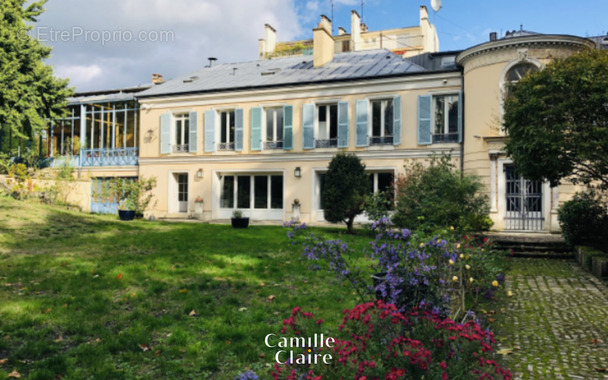 Appartement à VERSAILLES