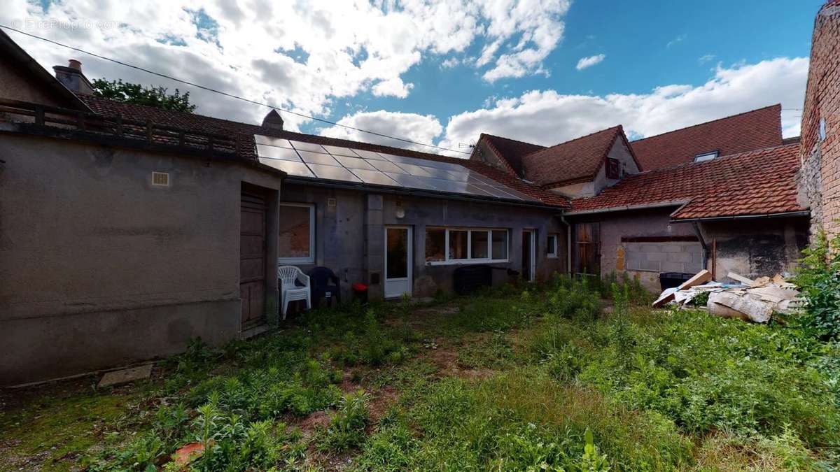 Appartement à CHEVAGNES