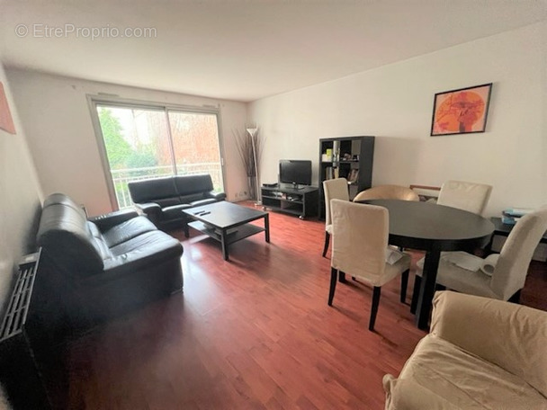 Appartement à PARIS-20E