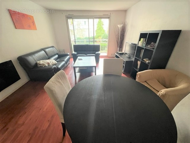 Appartement à PARIS-20E