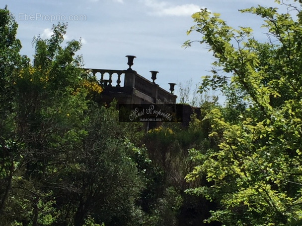 Maison à LAGRASSE