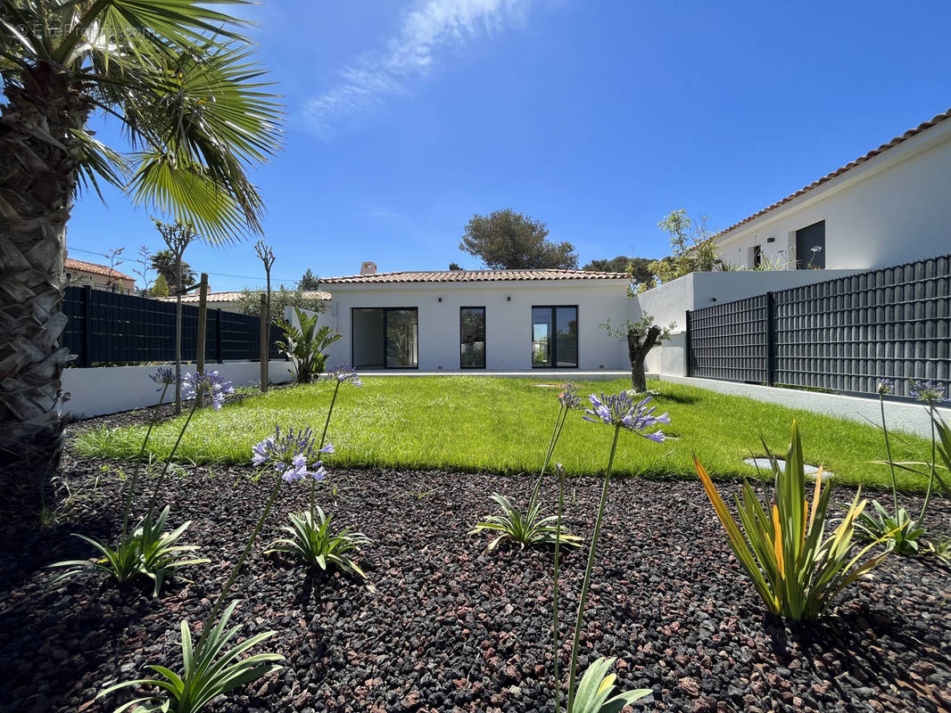 Maison à SANARY-SUR-MER