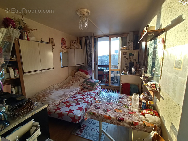 Appartement à AUBERVILLIERS