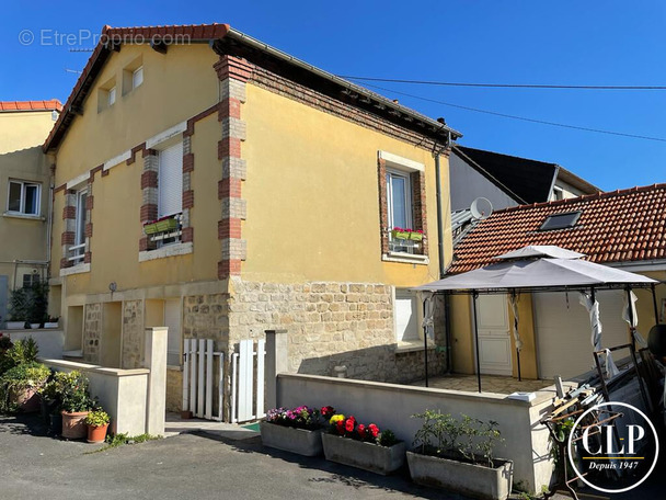 Appartement à MONTREUIL