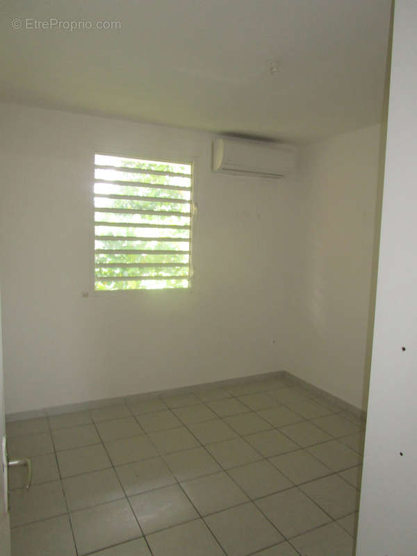 Appartement à KOUROU