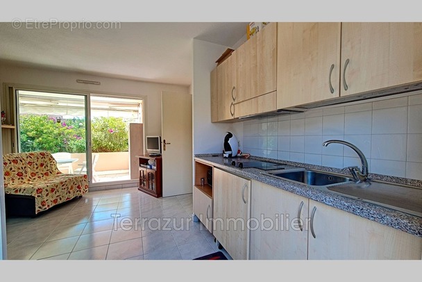 Appartement à VALLAURIS