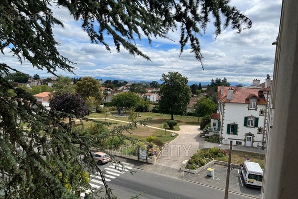 Appartement à BILLERE