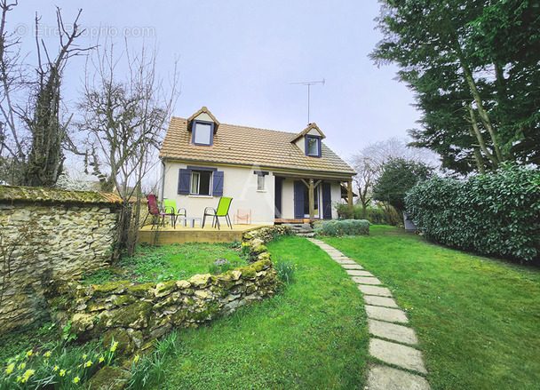 Maison à DOURDAN