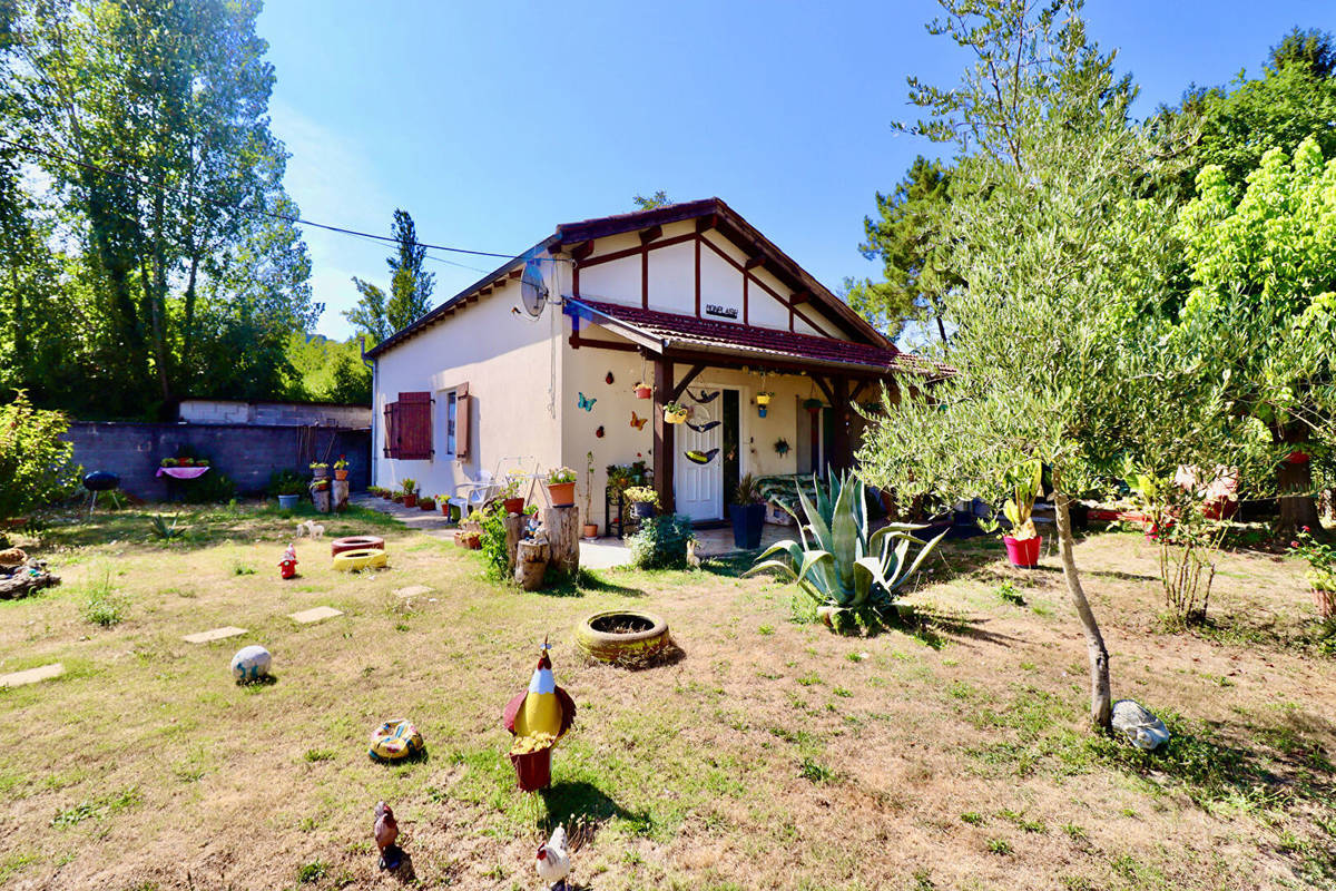 Maison à CASTELMORON-SUR-LOT