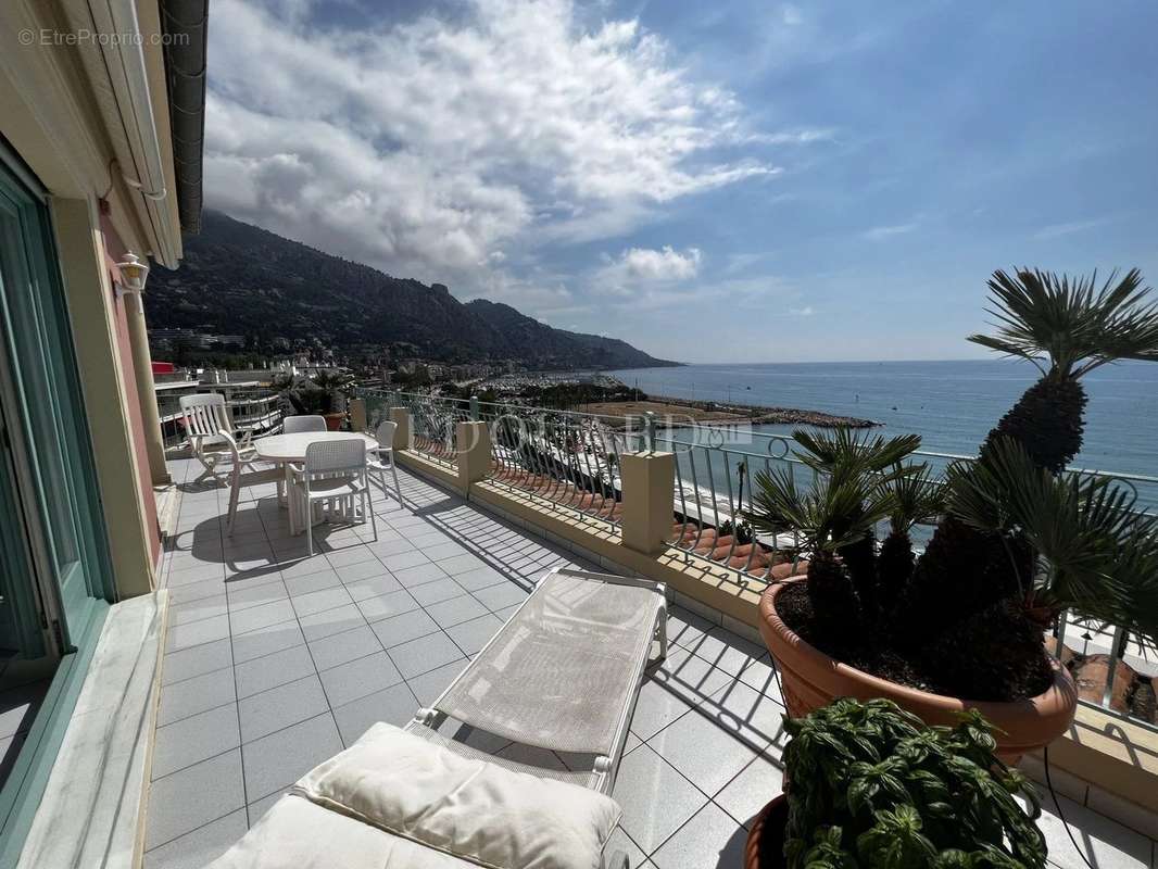 Appartement à MENTON