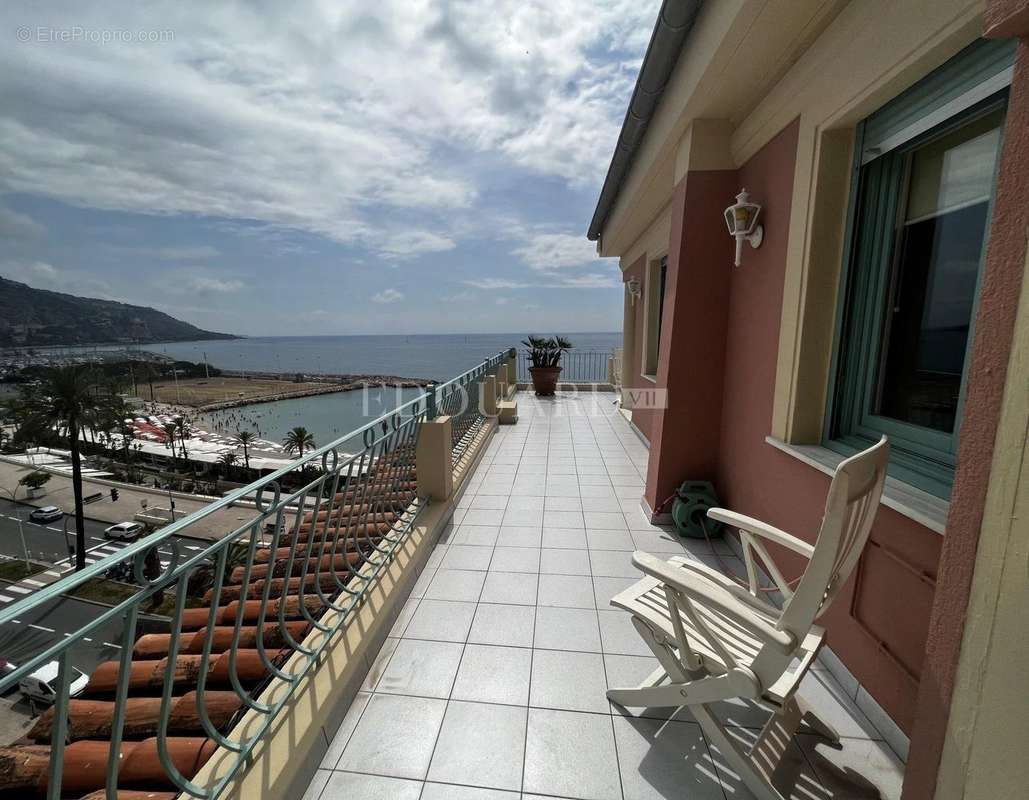 Appartement à MENTON