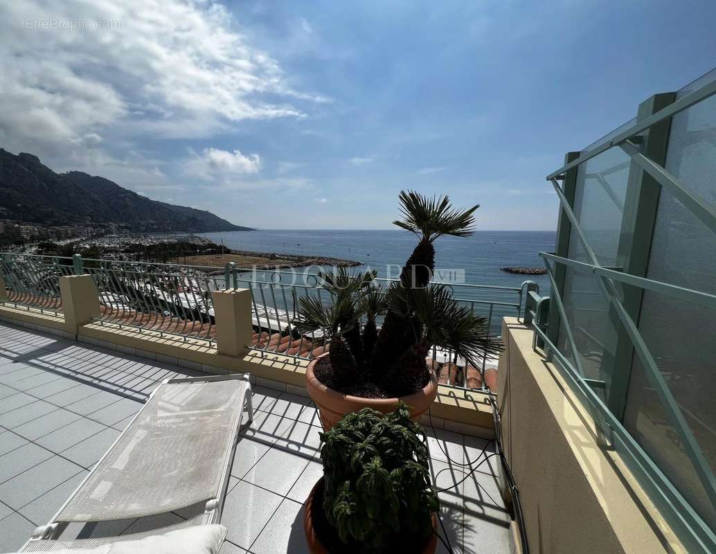 Appartement à MENTON