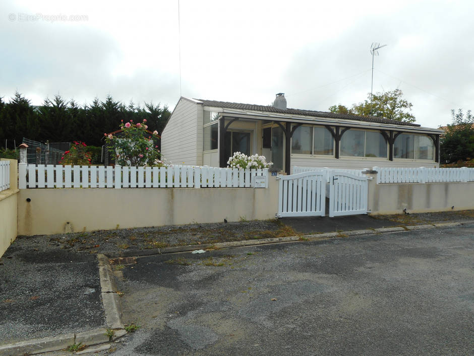 Maison à SAINT-MICHEL-CHEF-CHEF