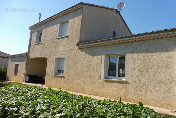 Maison à SAINT-MARCEL-LES-VALENCE