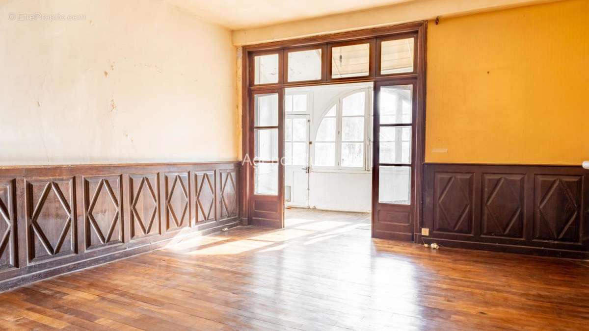 Annonce Maison à vendre-6 - Maison à OLORON-SAINTE-MARIE