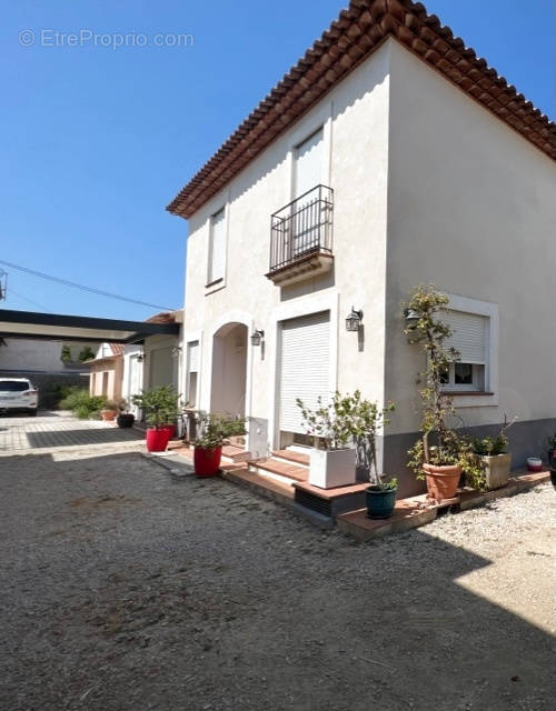 Maison à SIX-FOURS-LES-PLAGES