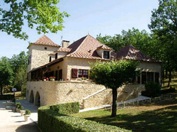 Maison à CAHORS