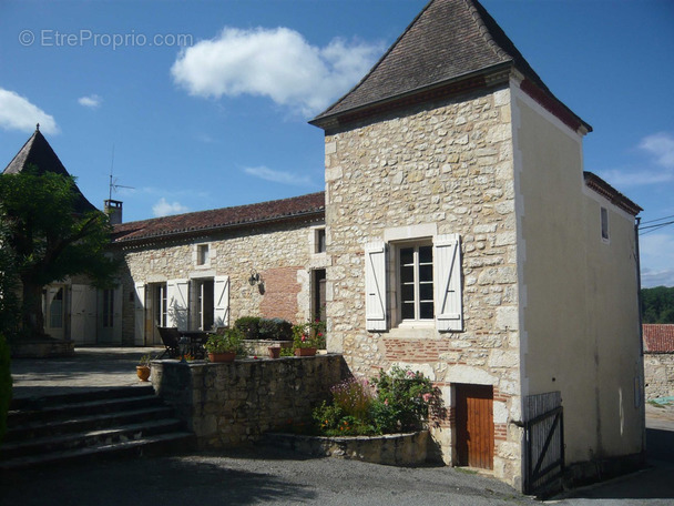 Maison à ALBAS