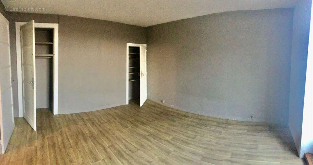 Appartement à LUXEUIL-LES-BAINS