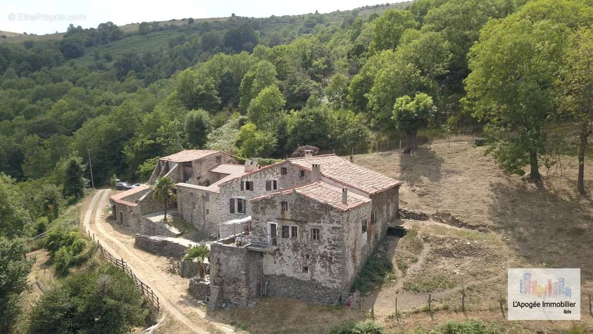 Maison à CERET