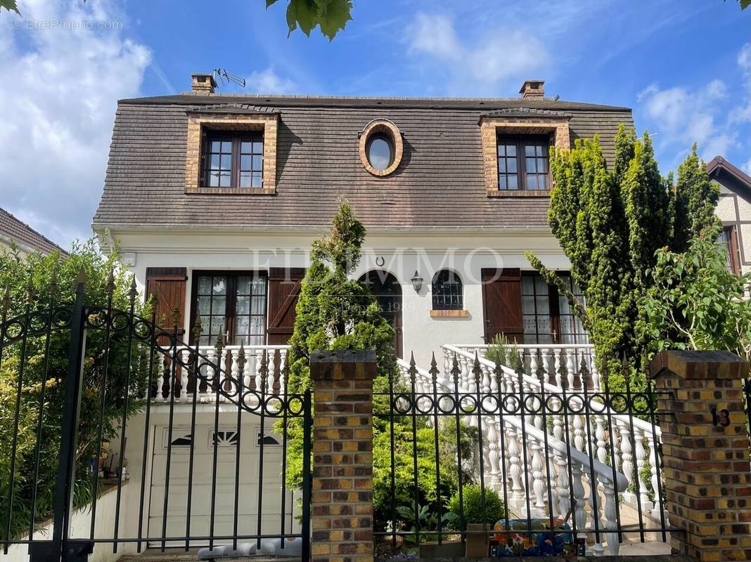 Maison à ORMESSON-SUR-MARNE