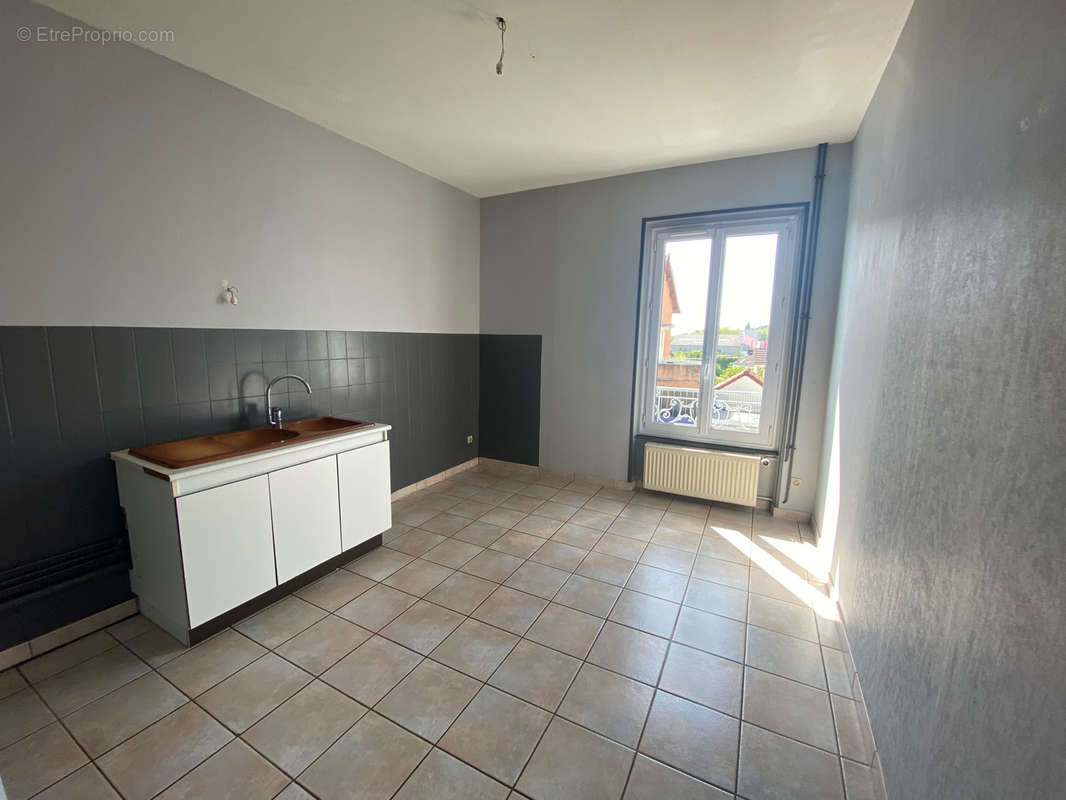 Appartement à LE CREUSOT