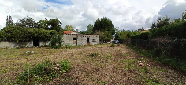 Terrain à VILLENEUVE-SUR-LOT