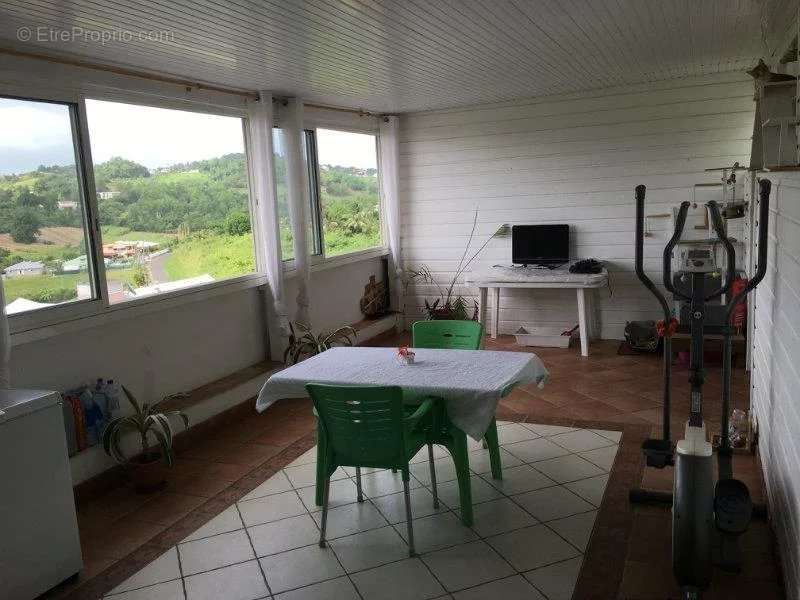 Appartement à DUCOS