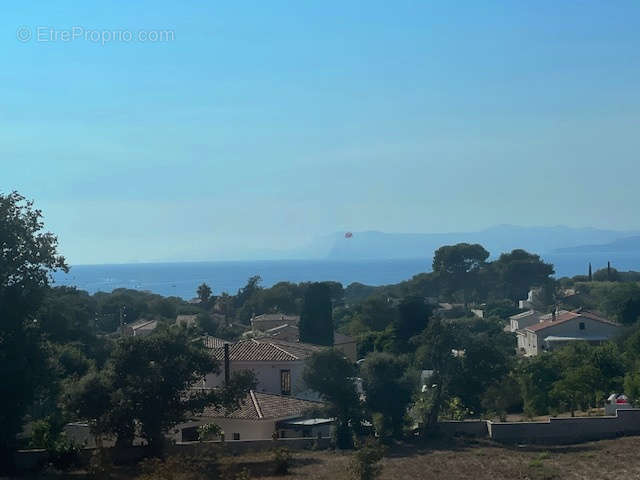 Maison à SIX-FOURS-LES-PLAGES