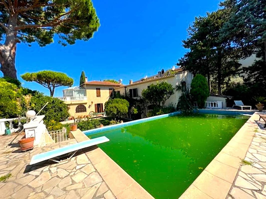 Maison à ANTIBES