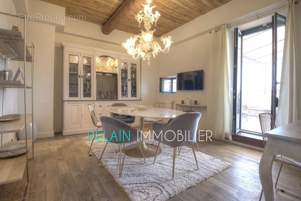 Appartement à VILLENEUVE-LOUBET