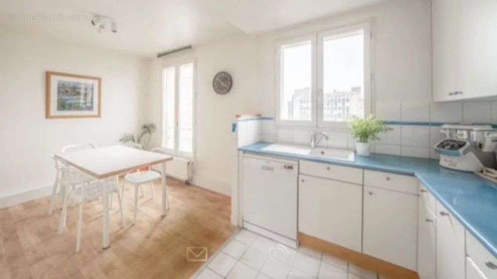 Appartement à PARIS-5E