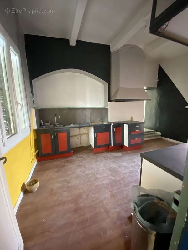 Appartement à TOURVES