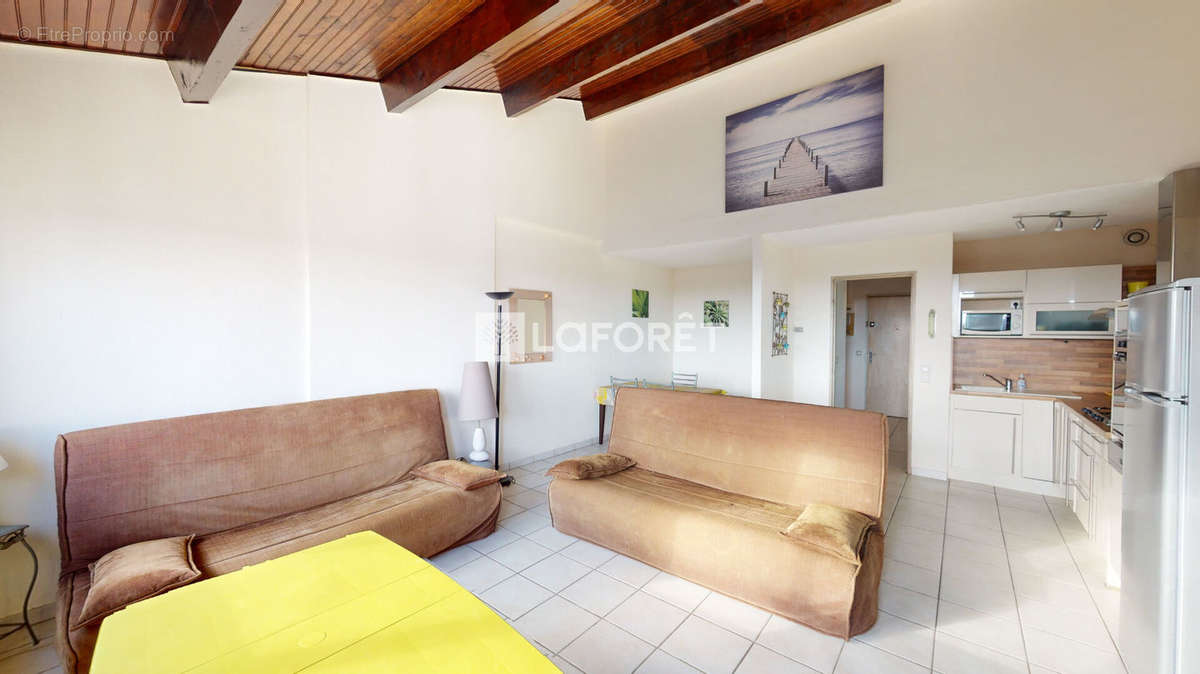 Appartement à FREJUS