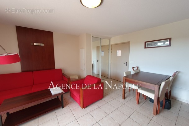 Appartement à MANDELIEU-LA-NAPOULE