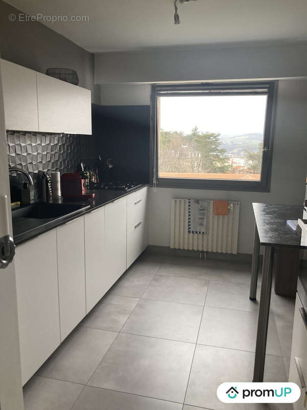 Appartement à SAINT-ETIENNE